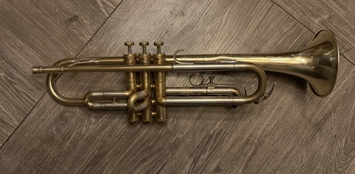 Getzen 300 series trumpet - 300,