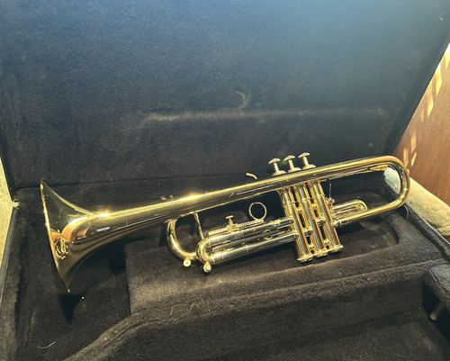 Getzen capri 590 trumpet - getzen,